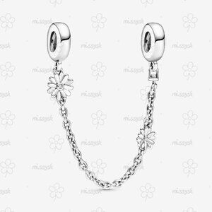 Pandora Daisy Flower Safety Chain Charm